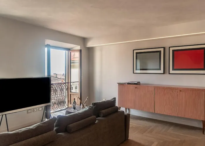 Leoni 7 - By Lovecomo Tatil Evi Menaggio