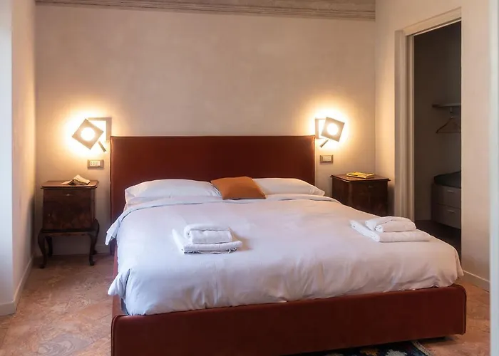 Leoni 7 - By Lovecomo Tatil Evi Menaggio