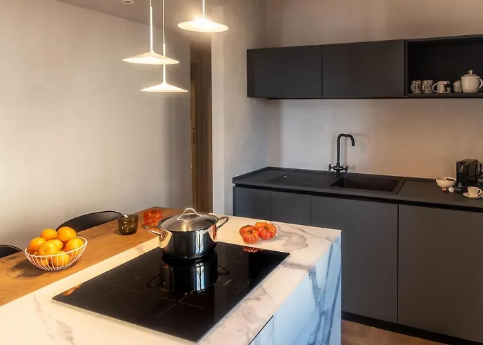 Leoni 7 - By Lovecomo Casa vacanze